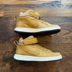 Toddler Boys Nike high top shoes size 10.5, brown, toddler Nike shoes, sneakers